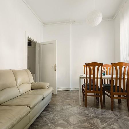 M&F Apartment Брашов Экстерьер фото