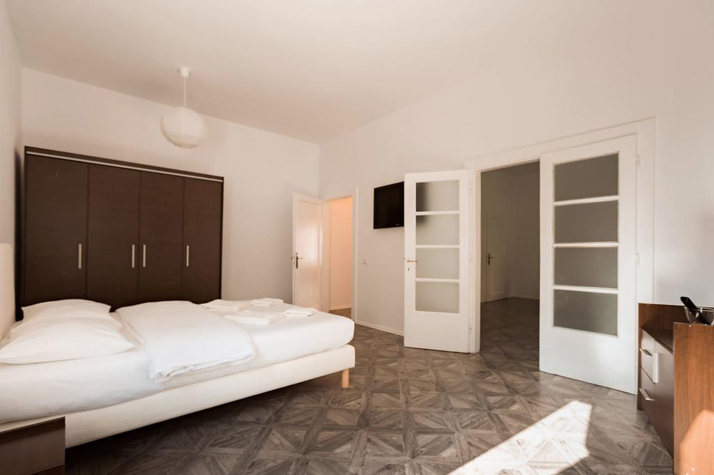 M&F Apartment Брашов Экстерьер фото